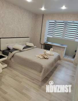 1-к квартира, посуточно, 35м2, 3/5 этаж