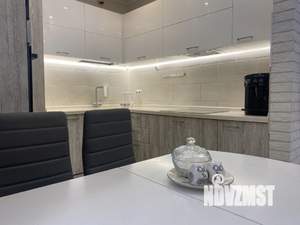 2-к квартира, посуточно, 67м2, 1/1 этаж