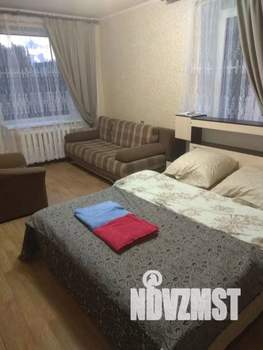1-к квартира, посуточно, 38м2, 3/5 этаж