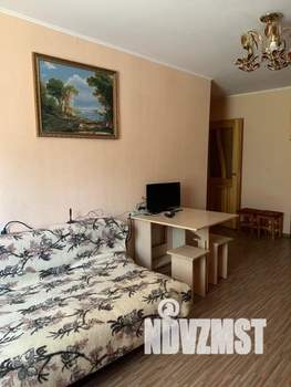 2-к квартира, посуточно, 45м2, 1/5 этаж