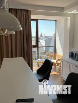 Студия квартира, посуточно, 40м2, 8/8 этаж