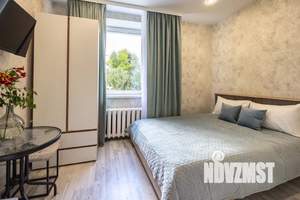 Студия квартира, посуточно, 14м2, 1/3 этаж