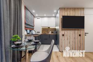 Студия квартира, посуточно, 32м2, 1/4 этаж