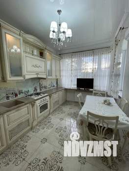 3-к квартира, посуточно, 86м2, 3/8 этаж