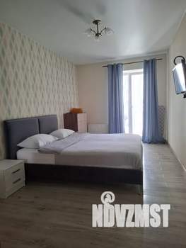 1-к квартира, посуточно, 40м2, 6/9 этаж