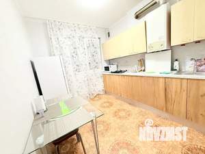 1-к квартира, посуточно, 40м2, 2/6 этаж