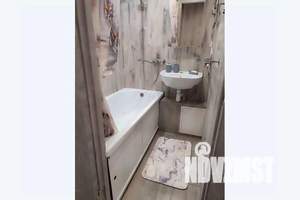 1-к квартира, посуточно, 37м2, 8/10 этаж