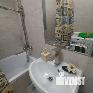 1-к квартира, посуточно, 33м2, 2/4 этаж