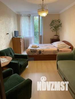 1-к квартира, посуточно, 36м2, 3/10 этаж