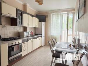 1-к квартира, посуточно, 46м2, 1/1 этаж