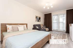 1-к квартира, посуточно, 40м2, 7/10 этаж