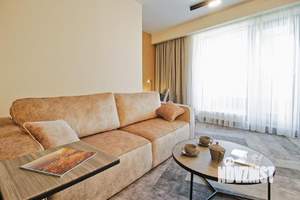 1-к квартира, посуточно, 47м2, 1/1 этаж