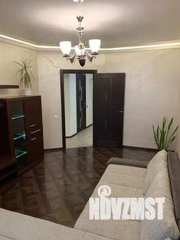 1-к квартира, посуточно, 50м2, 1/9 этаж