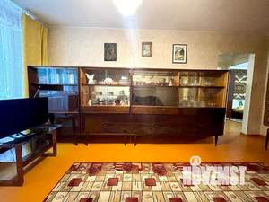 3-к квартира, посуточно, 64м2, 1/9 этаж