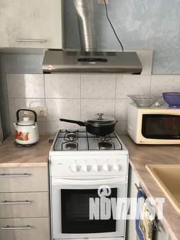 2-к квартира, посуточно, 40м2, 2/5 этаж
