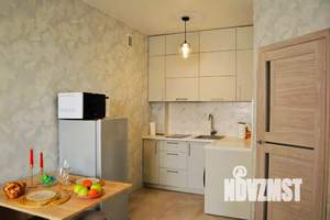 1-к квартира, посуточно, 38м2, 6/16 этаж