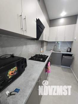 1-к квартира, посуточно, 41м2, 3/10 этаж