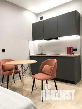 Студия квартира, посуточно, 28м2, 3/12 этаж