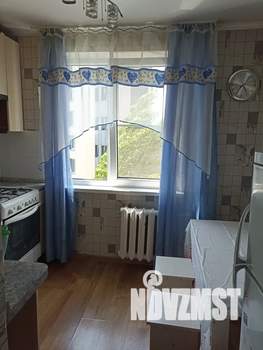 1-к квартира, посуточно, 32м2, 6/9 этаж