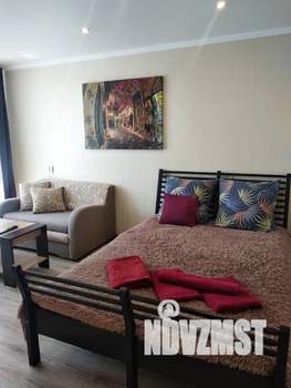 1-к квартира, посуточно, 34м2, 7/9 этаж