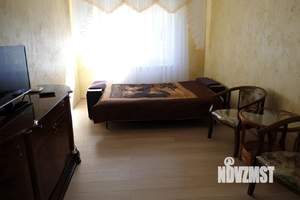 1-к квартира, посуточно, 42м2, 1/16 этаж