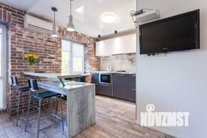 Студия квартира, посуточно, 35м2, 2/5 этаж