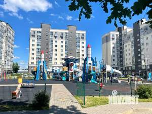 1-к квартира, посуточно, 42м2, 1/9 этаж