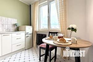 1-к квартира, посуточно, 41м2, 1/1 этаж