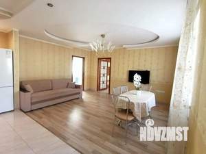 1-к квартира, посуточно, 62м2, 1/1 этаж