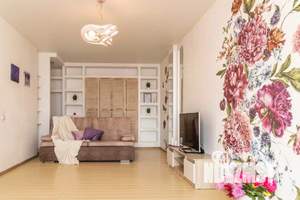 1-к квартира, посуточно, 42м2, 1/1 этаж