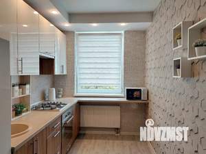 1-к квартира, посуточно, 42м2, 9/10 этаж