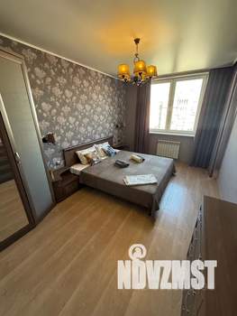 2-к квартира, посуточно, 71м2, 9/15 этаж