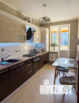 1-к квартира, посуточно, 35м2, 3/8 этаж