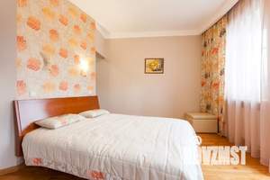 3-к квартира, посуточно, 96м2, 2/9 этаж