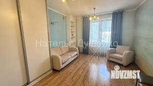 5-к квартира, на длительный срок, 200м2, 3/4 этаж