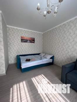 1-к квартира, посуточно, 34м2, 3/9 этаж