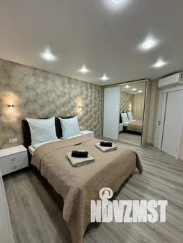 3-к квартира, посуточно, 87м2, 1/6 этаж