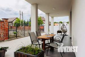 Студия квартира, посуточно, 76м2, 1/2 этаж