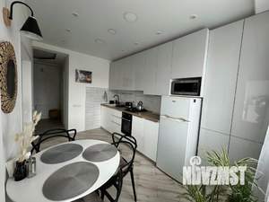 1-к квартира, посуточно, 36м2, 1/1 этаж