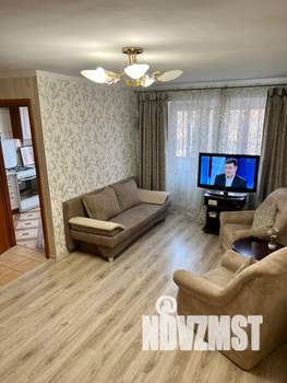 1-к квартира, посуточно, 35м2, 3/4 этаж