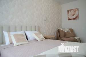 1-к квартира, посуточно, 36м2, 4/9 этаж