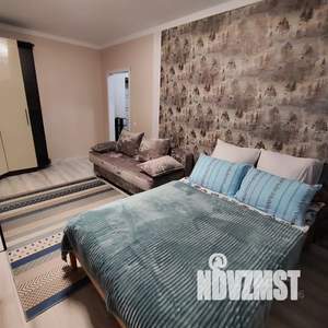 1-к квартира, посуточно, 37м2, 4/10 этаж