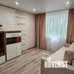 2-к квартира, посуточно, 45м2, 1/4 этаж