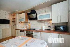 2-к квартира, посуточно, 50м2, 1/1 этаж