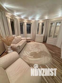 1-к квартира, посуточно, 59м2, 1/1 этаж