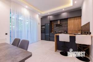3-к квартира, на длительный срок, 120м2, 1/4 этаж
