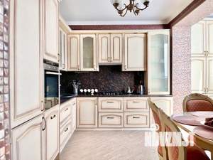 5-к квартира, посуточно, 171м2, 2/10 этаж
