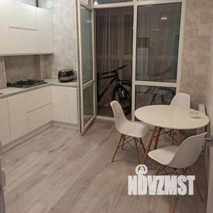 1-к квартира, посуточно, 44м2, 1/1 этаж