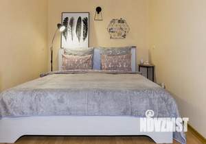 2-к квартира, посуточно, 42м2, 1/4 этаж