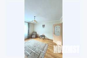 1-к квартира, посуточно, 37м2, 3/9 этаж
